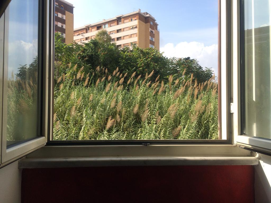 Guest Art Trastevere Station With Ac ローマ エクステリア 写真